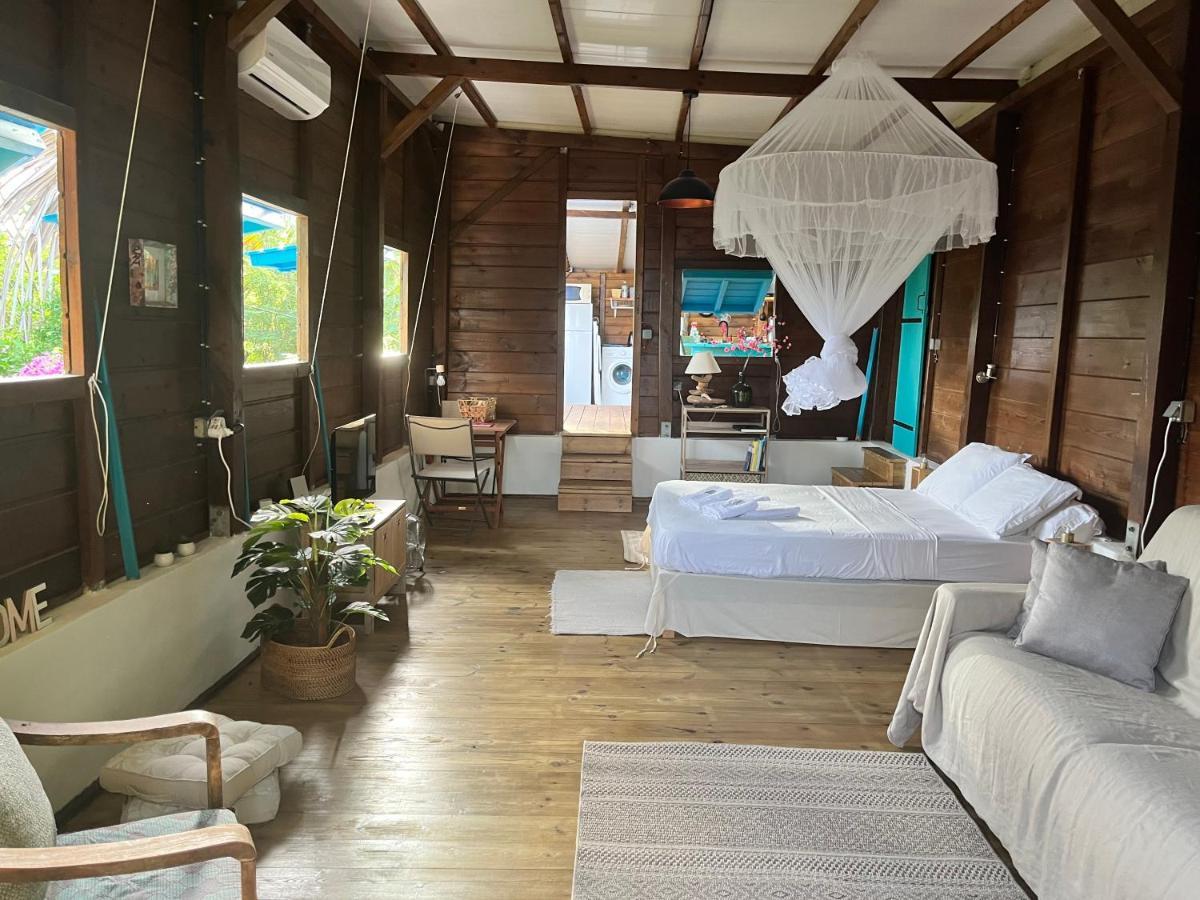 Bungalow Avec Vue Dans Lieu Calme Le Carbet Extérieur photo