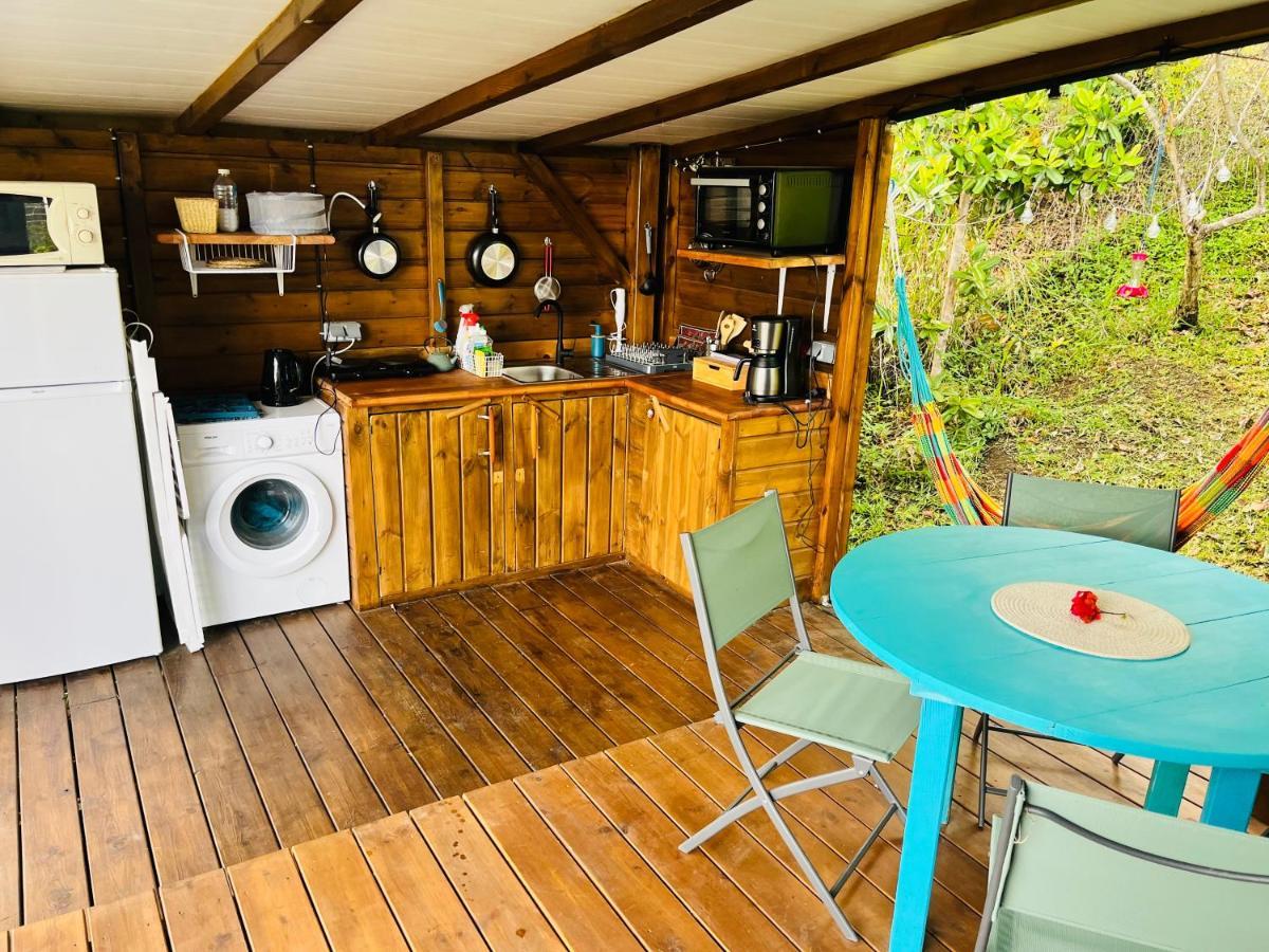 Bungalow Avec Vue Dans Lieu Calme Le Carbet Extérieur photo